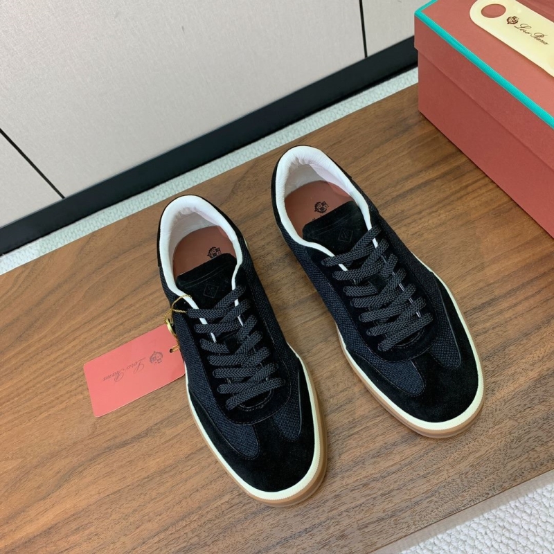 L0r0 P1ana sneakers
